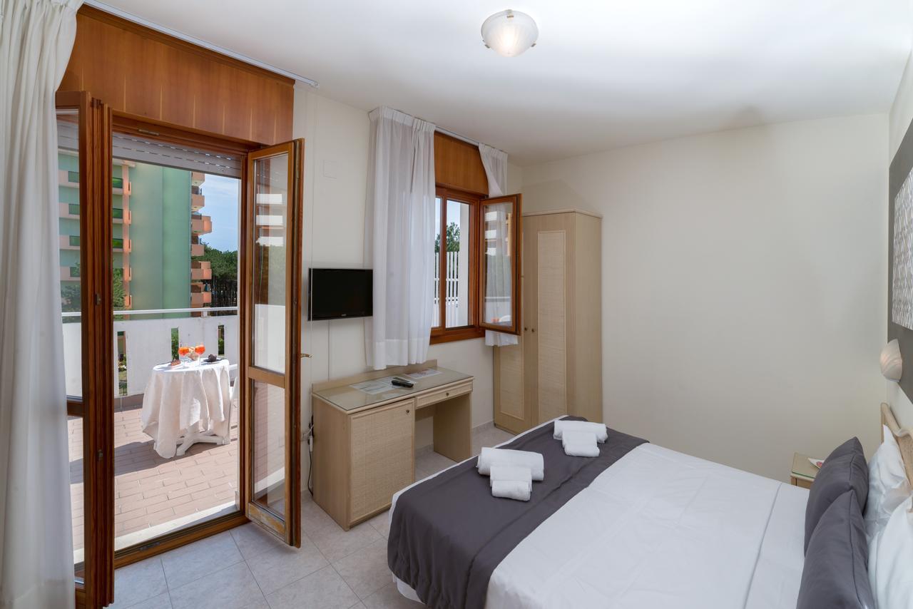Hotel Airone (Adults Only) Bibione Eksteriør bilde