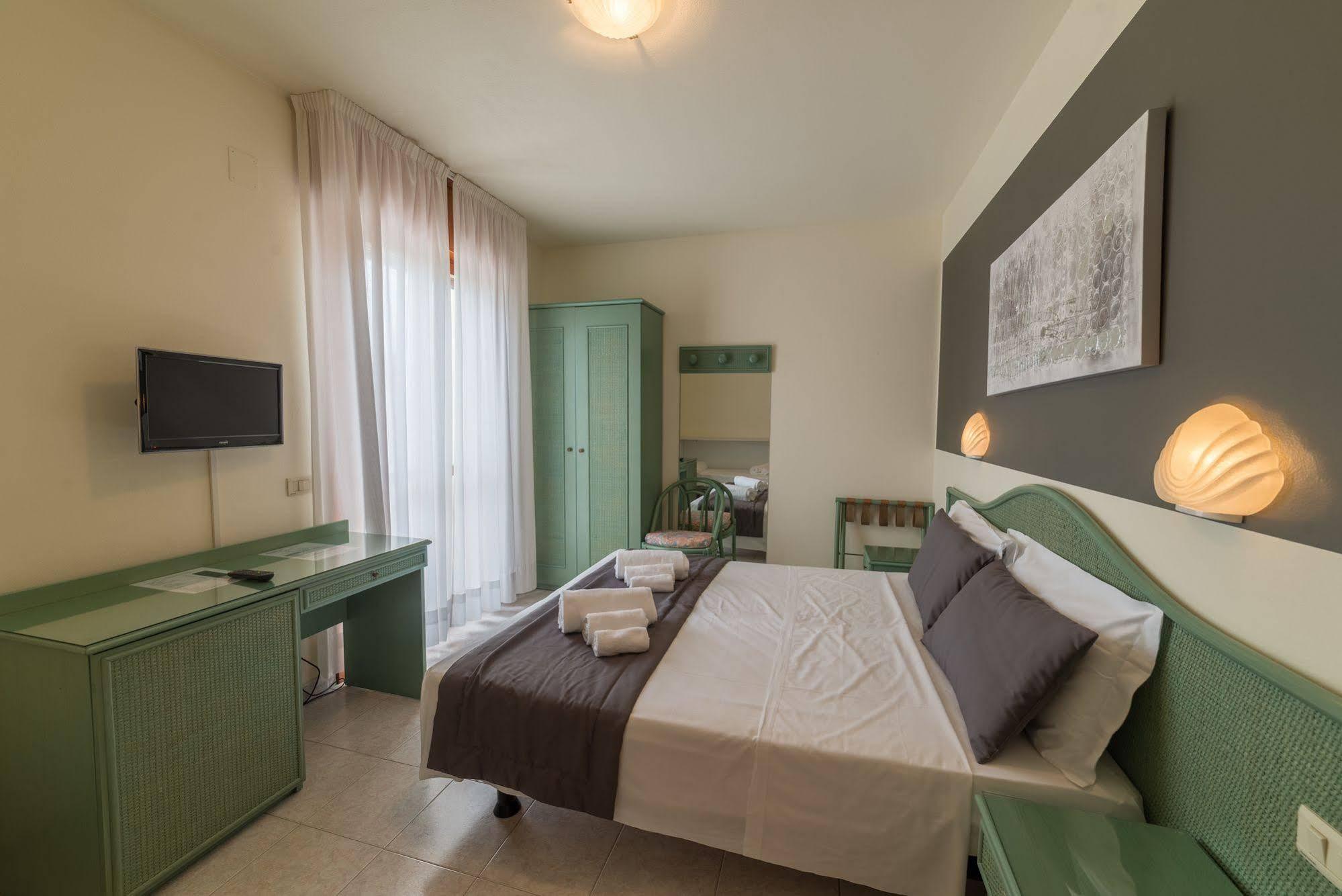 Hotel Airone (Adults Only) Bibione Eksteriør bilde